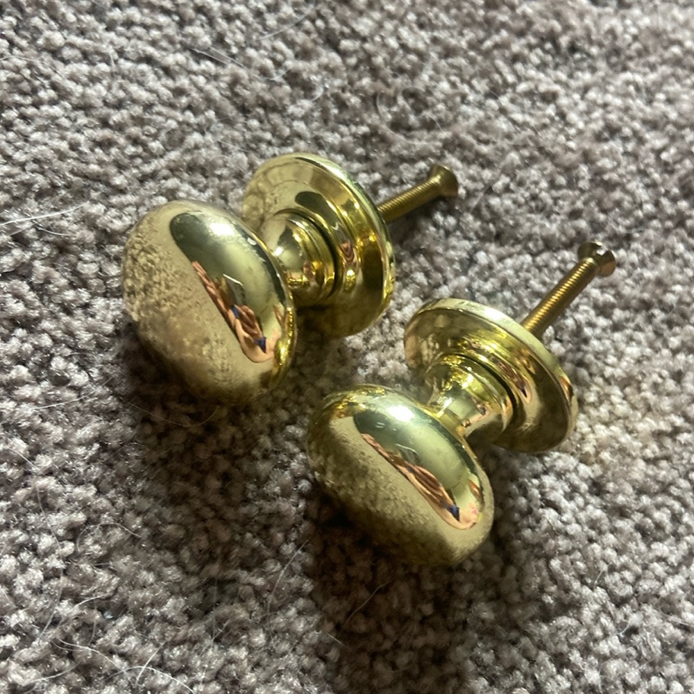 2 Shiny Gold Round Heavy Metal Drawer Door Knobs / Pulls 1 3/16” Diameter